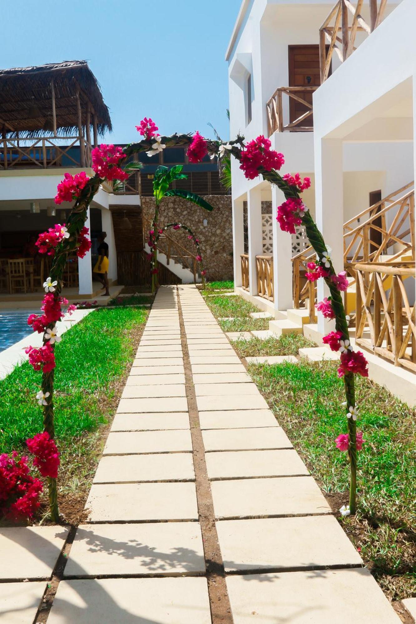 Tatu Inn Boutique Hotel Watamu Ngoại thất bức ảnh