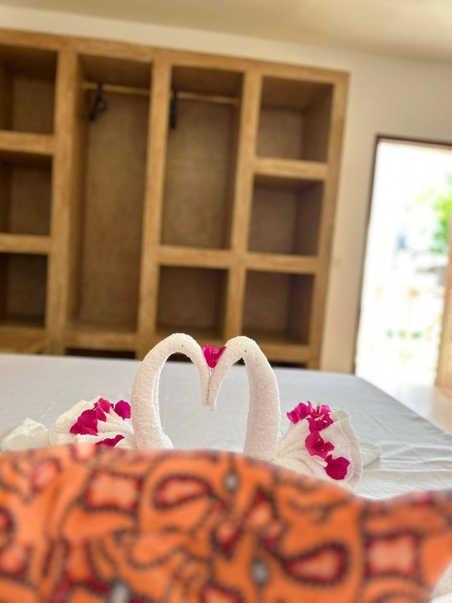 Tatu Inn Boutique Hotel Watamu Ngoại thất bức ảnh